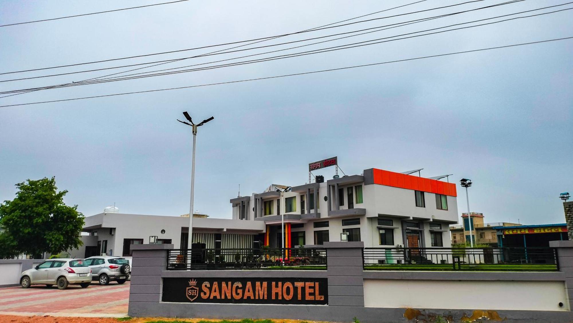 Sangam Hotel Chirawa Exteriér fotografie